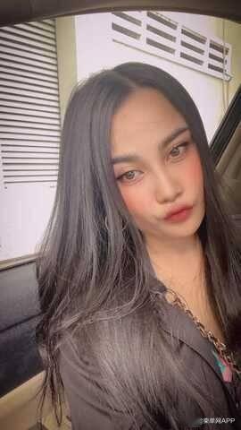 柬埔寨最新爆料女网红,揭秘神秘生活背后的真相！”